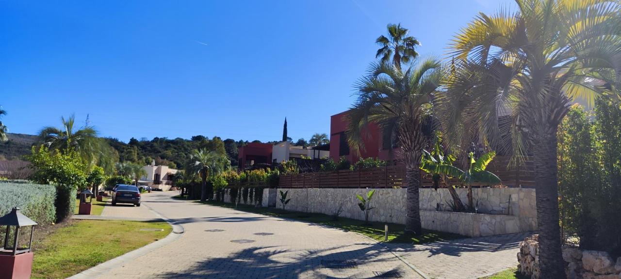 Gorgeous 3 Bedrooms In Villa Natural Reserve Park! Estepona Exteriör bild