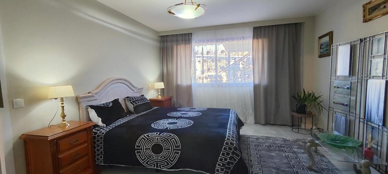 Gorgeous 3 Bedrooms In Villa Natural Reserve Park! Estepona Exteriör bild